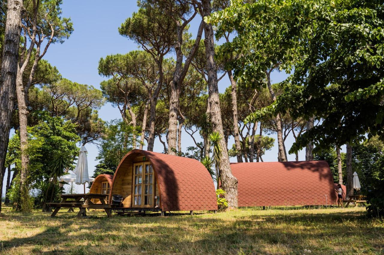 Isola Verde Camping Village Nettuno Bagian luar foto